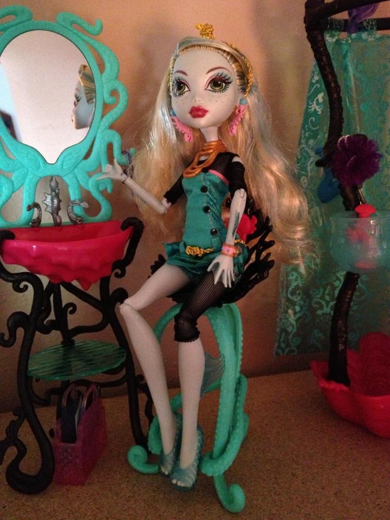Monster High Dawn of the Dance Lagoona Blue Doll Rochelle 